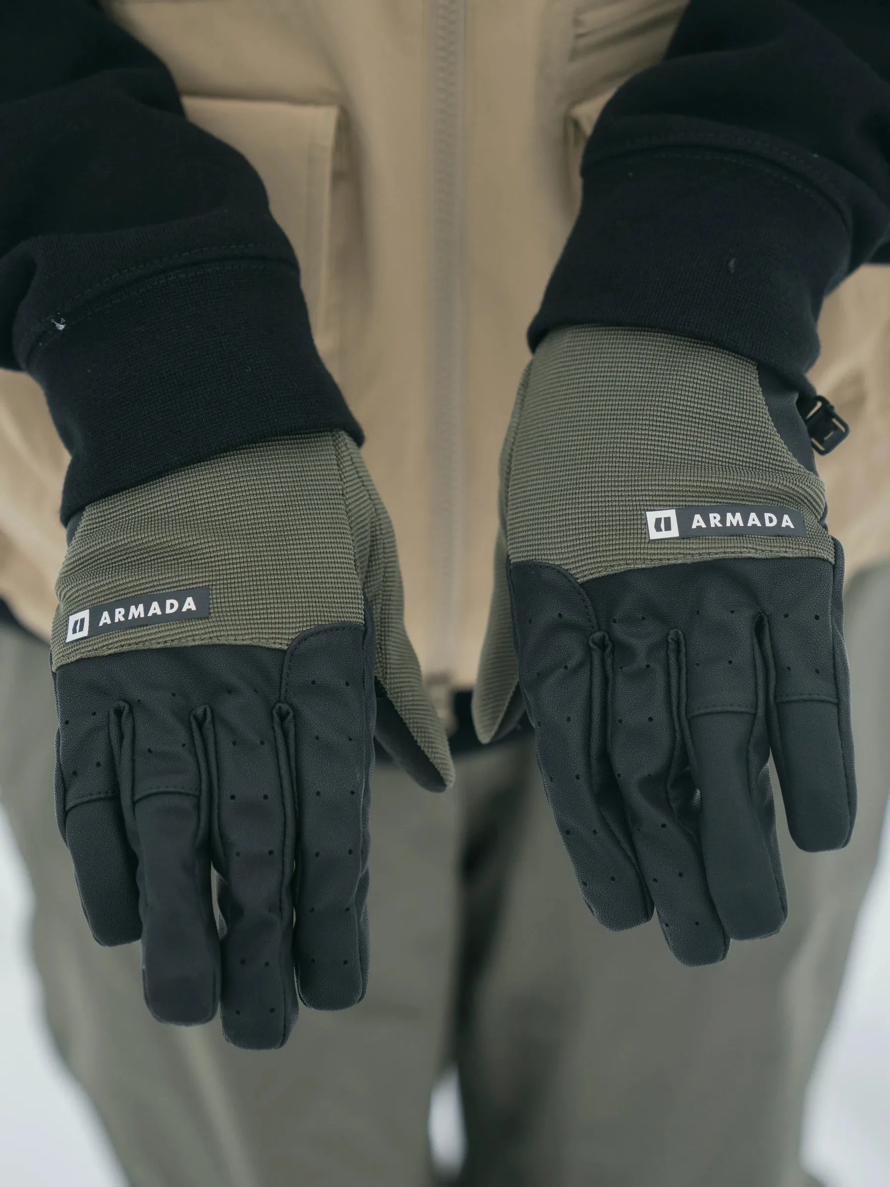 Throttle Gloves (Past Season)